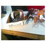 HALLOWEEN CRAFT SUPPLIES