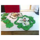 ST. PATRICKS DAY DECOR