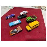 DIECAST TOY CARS & TRUCKS