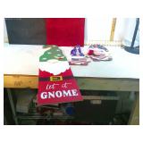 **HOLIDAY GNOMES