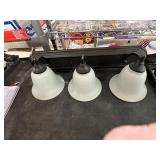 **BATHROOM VANITY LIGHT