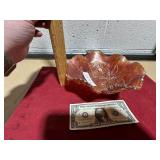 CARNIVAL GLASS RUFFLED EDGE ROSE PATTERN DISH