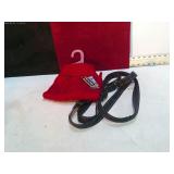 NEW W/ TAGS SIZE LG. DOG SWEATER & THUNDER LEASH