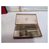 VINT.KEEN KUTTER CUTLERY SET SILVER PLATE ORG. BOX