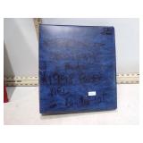 *BINDER OF FOOTBALL CARDS