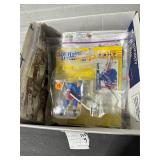 4 WAYNE GRETZKY STARTING LINE UP FIGURES & MORE