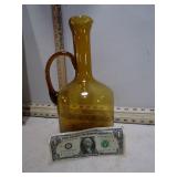 **AMBER WINE DECANTER