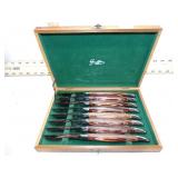 GRIFFON KNIFE SET IN ORGINAL BOX