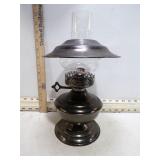 *METAL OIL LAMP