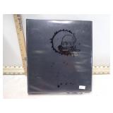 *BINDER OF FOOTBALL CARDS
