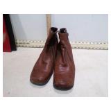 SIZE 9 BOOTS