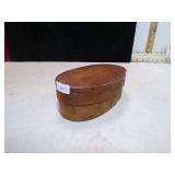 ANTIQUE NORWEGIAN WOODEN LACED & CARVED BOX