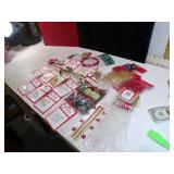 **CHRISTMAS CRAFT & DECOR