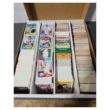 *NICE MIX OF SPORTS CARDS