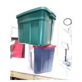 **2 RUBBERMAID ROUGH NECK TOTES