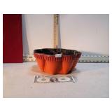 MCM ORANGE NORDIC WARE BUNDT PAN