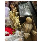 **DOLLS & DECOR BOX