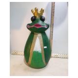 **FROG PRINCE YARD ART
