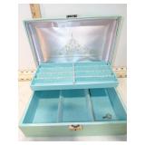 VINT. JEWELRY BOX T