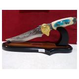 WOLF KNIFE ON STAND