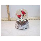 CARDINAL SNOW GLOBE