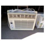 **10,000 BTU ARTIC KING AC UNIT WORKS