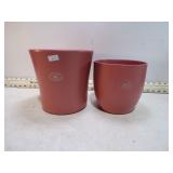 **2 PLANTER POTS LG. ONE HAS CRACK T