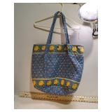 VERA BRADLEY TOTE BAG W/HONEY BEES