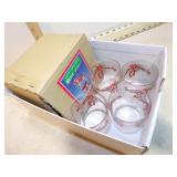 CHRISTMAS GLASSES & DECOR