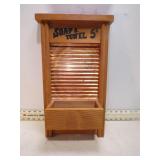 **WASHBOARD PLANTER