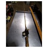 **VINT BAIT CASTING ROD & REEL