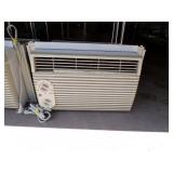 **5,000 BTU GE AC UNIT WORKS