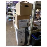 **BEER BREWING EQUIPMENT KIT, BOTTLES & KETTLE