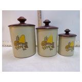 3 MCM WESTBEND CANISTERS W/PLASTIC LIDS LG LID