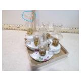 *5 MINI OIL LAMPS W/CHIMNEYS 1 CHIMNEY AS IS