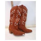 **SIZE 6 WOMENS COWBOY BOOTS