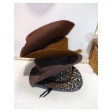 **4 VINT COWBOY HATS