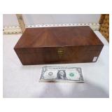 VINT. WOODEN BOX
