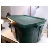 **TOTE W/LID