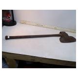 **VINT BROAD HEAD AXE