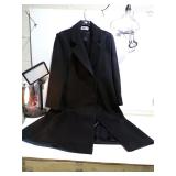 **LONG BLACK WOOL COAT
