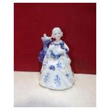 BLUE & WHITE LADY STATUE