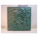 **WALL HANGING PLAQUE W/FLOWER T