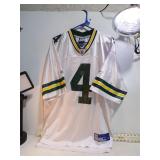 SIZE LG BRETT FAVRE JERSEY