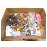 VINT COSTUME JEWELRY