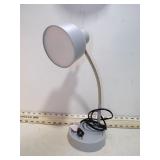 ADJUSTABLE DESK LAMP