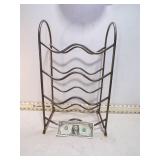 **WINE BOTTLE HOLDER