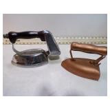 **2 VINT IRONS T