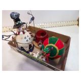 **CHRISTMAS DECOR