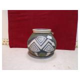NATIVE AMERICAN DESIGNED POT